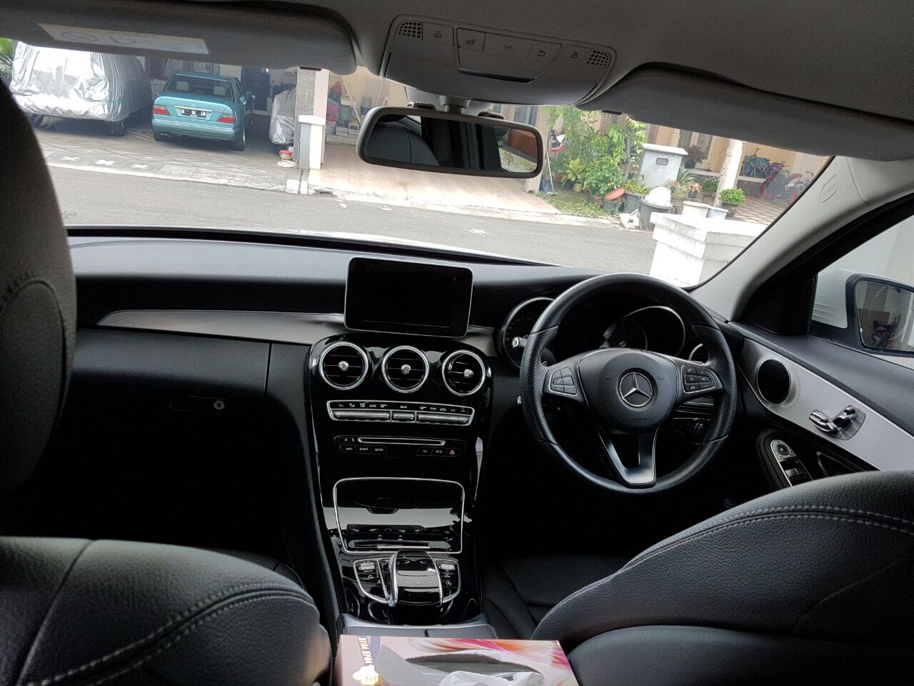 sewa mobil mercy